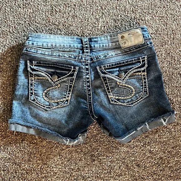 Silver Jeans Shorts Silver Mckenzie Short Size 29 Poshmark